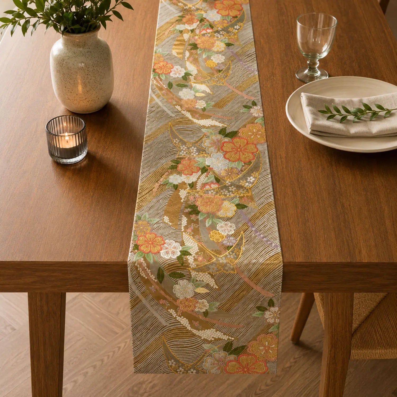 Obi en soie argentée avec hirondelles et fleurs - Occasion