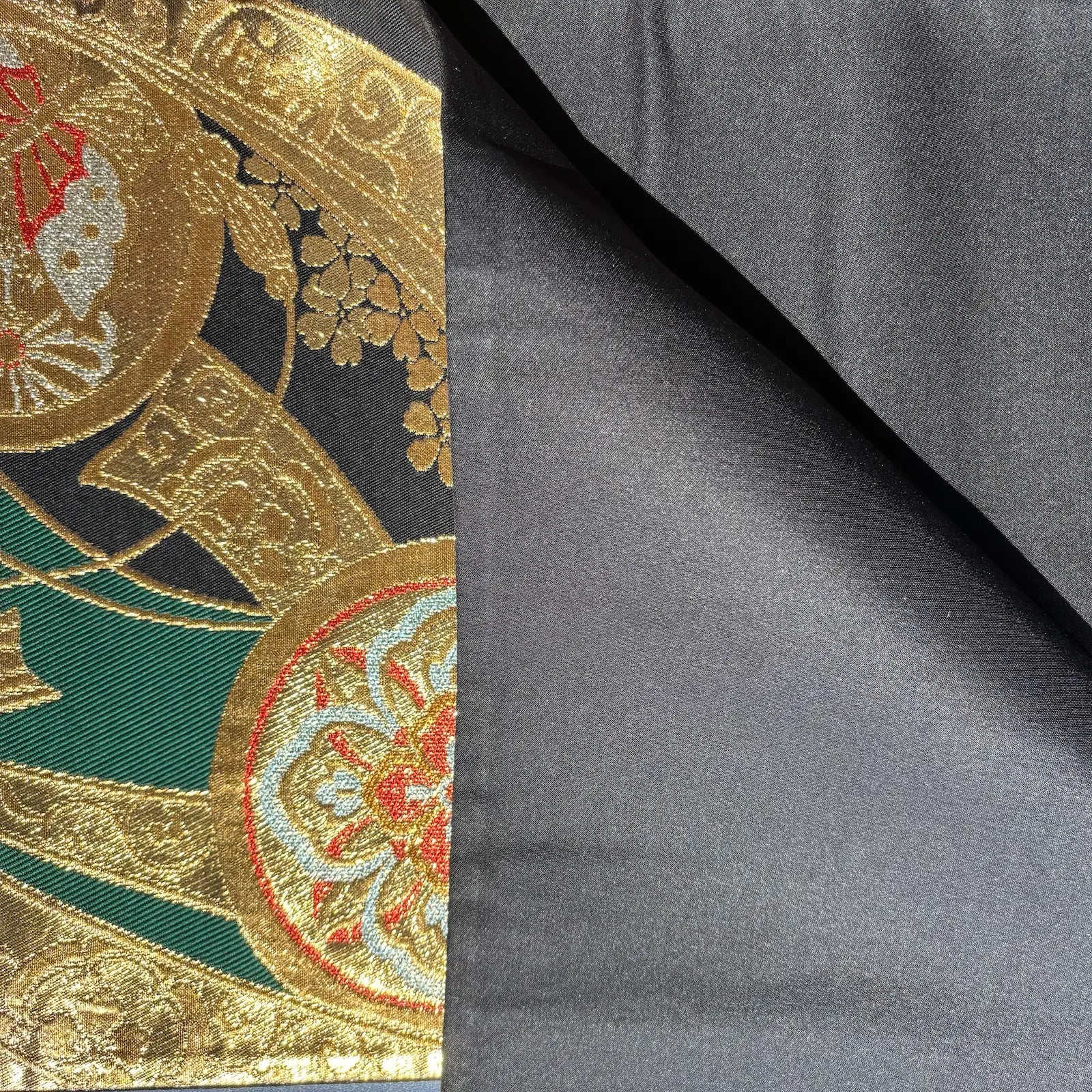 Shadows of Honor - Tōya